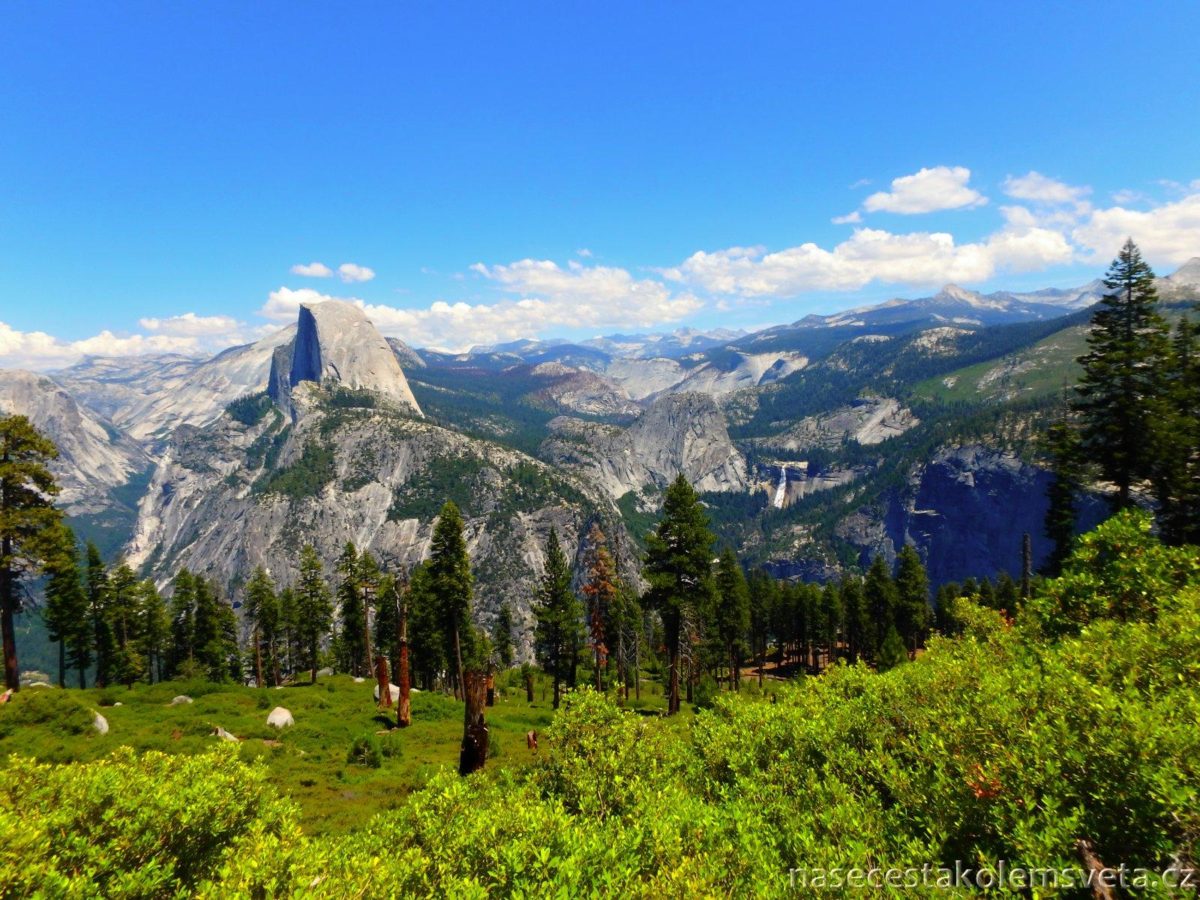 Half Dome z Glacier Pointu Yosemity